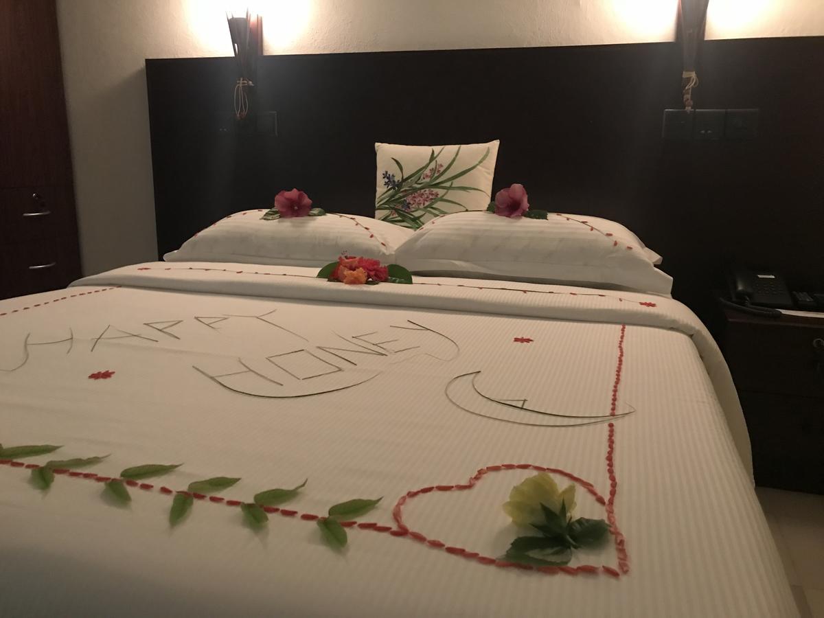 Отель Island Guest Maamendhoo Экстерьер фото