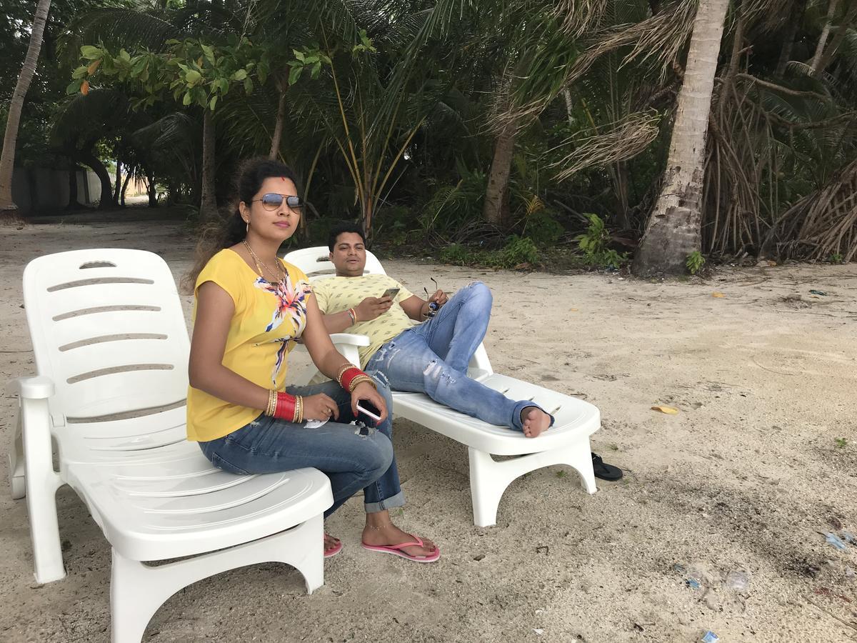 Отель Island Guest Maamendhoo Экстерьер фото