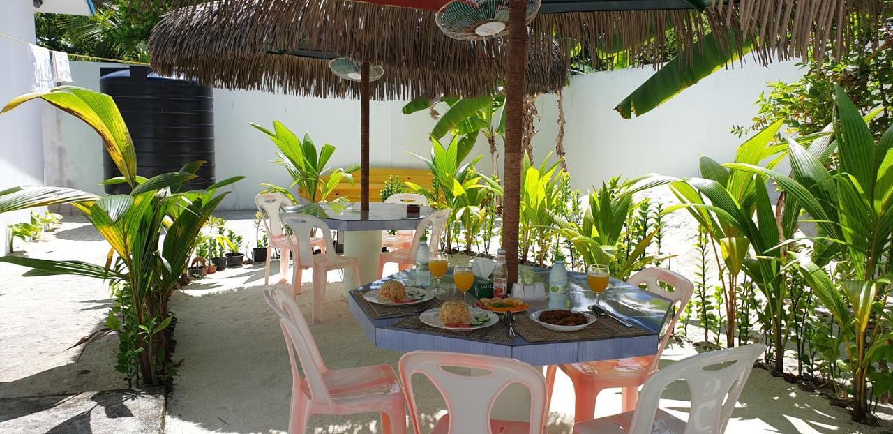 Отель Island Guest Maamendhoo Экстерьер фото